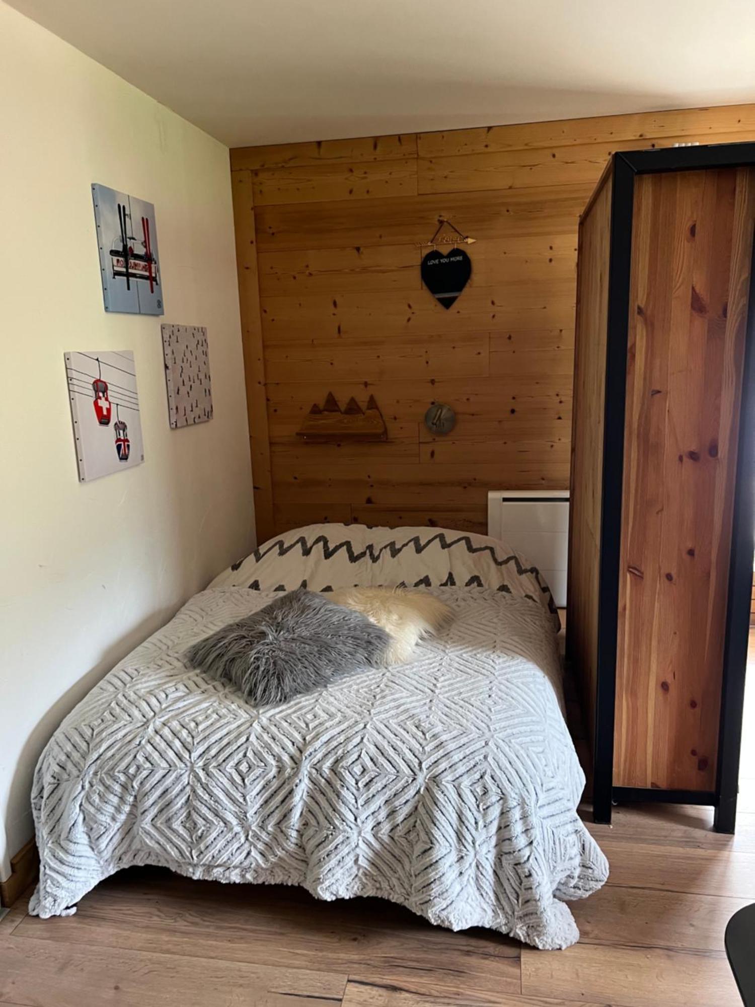 Neuf Chalet 4P Le Suet Jacuzzi Privatif Entremont Luaran gambar