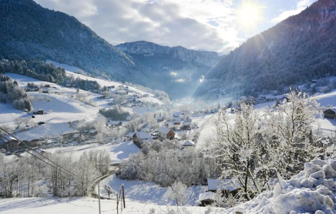 Neuf Chalet 4P Le Suet Jacuzzi Privatif Entremont Luaran gambar