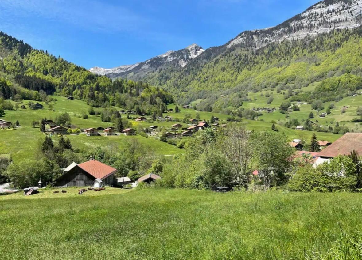 Neuf Chalet 4P Le Suet Jacuzzi Privatif Entremont Luaran gambar